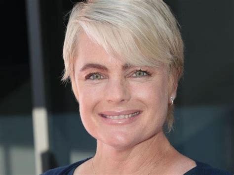 erika eleniak wikipedia|Erika Eleniak Age, Height, Wikipedia, Husband, Net Worth,。